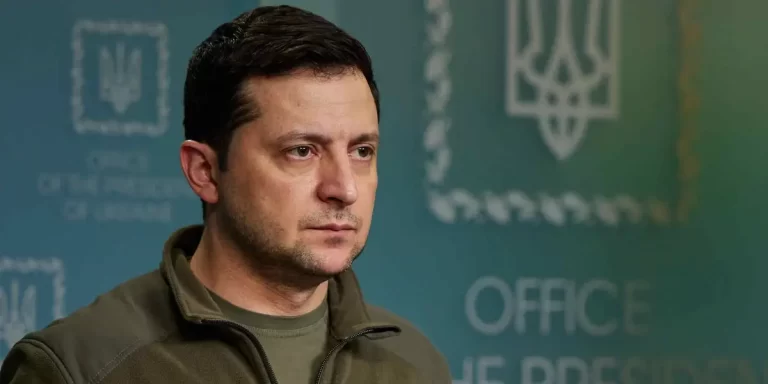 Zelensky to make urgent in-person plea to Biden and Harris at the White House